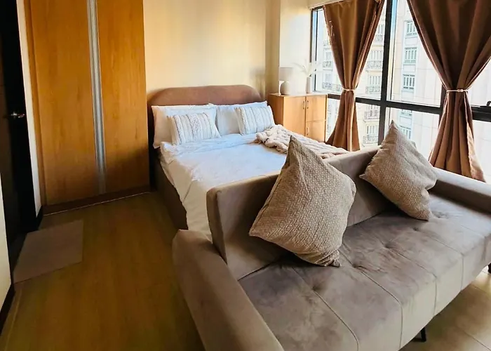 The Cozie Layover Apartahotel 3*